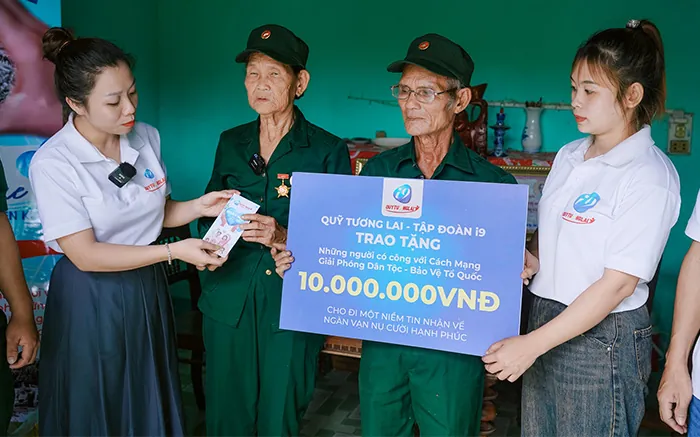 Biểu tượng hỗ trợ khách hàng 24/7, thể hiện dịch vụ chăm sóc khách hàng tận tâm của zt9398.